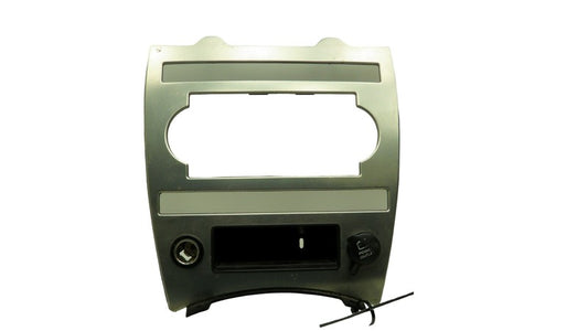 X35008106TJ 2005-2007 Jeep Grand Cherokee HVAC Heater Control Switch Bezel X35008106TJ OEM