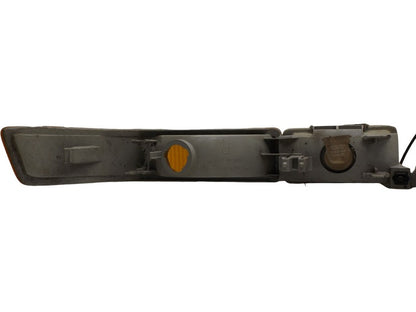 16524260 1998-2005 Chevrolet Blazer Right Turn Signal Assembly Used OEM 16524260