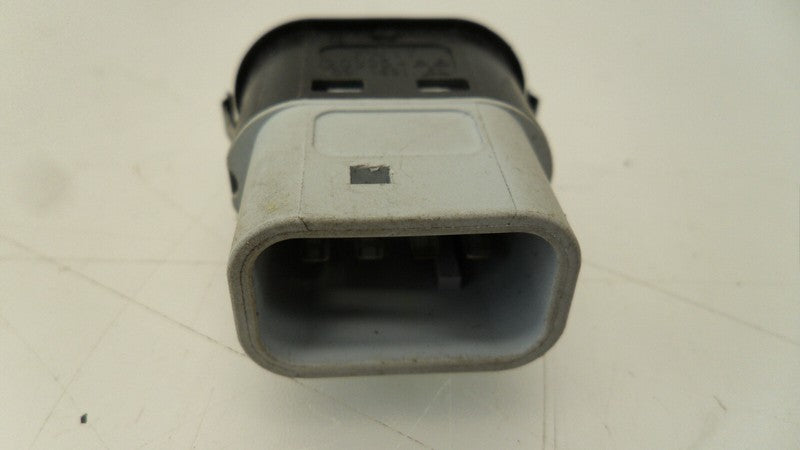 7W1T2C335AA 2004-2011 Lincoln Town Car Traction Control Switch Used 7W1Z2C335A OEM