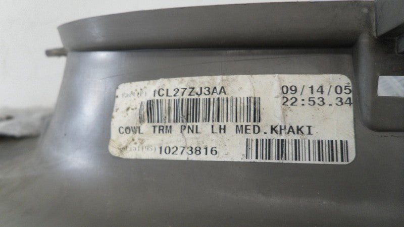 1CL27ZJ3AA 2006-2010 Jeep Grand Cherokee Driver FL Kick Panel Trim Used 1CL27ZJ3AA OEM
