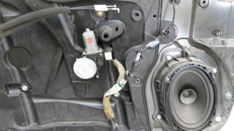 H010A1VXMA 2008-2015 Nissan Rogue Driver FL Exterior Door Assembly Used OEM H010A1VXMA