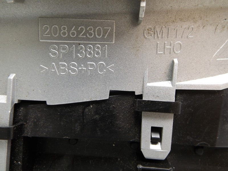 25984539 2010-2017 Chevrolet Equinox Driver LH Dash Air Vent Used OEM 20862307