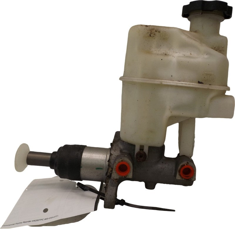 19209272 2005-2010 Pontiac G6 Brake Master Cylinder W/ Reservoir Used OEM 19209272