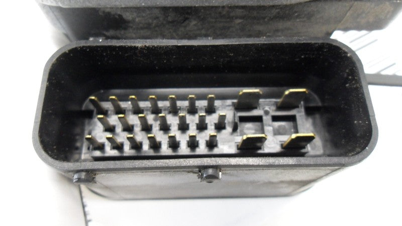 A003K246558 2003-2004 Honda Accord ABS Modulator Valve Used A003K246558 OEM