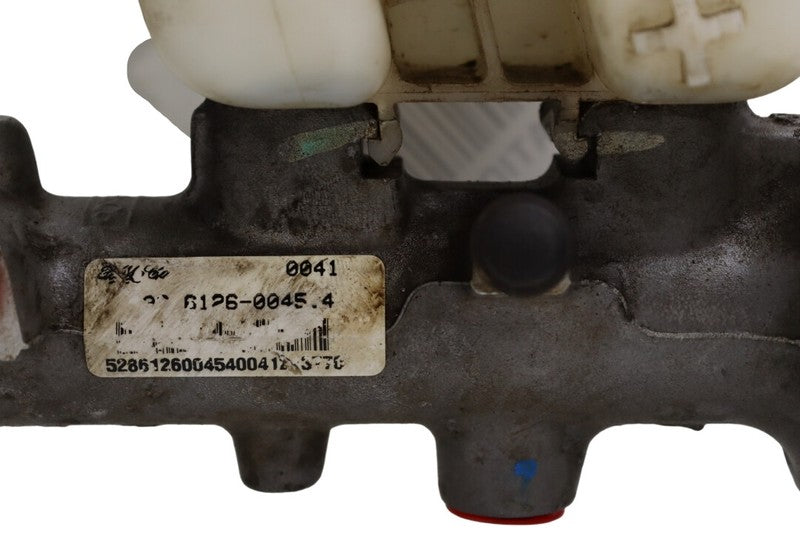 6L8Z2140A 2008-2012 Ford Escape Brake Master Cylinder W/ Reservoir Used OEM 6L8Z2140A 