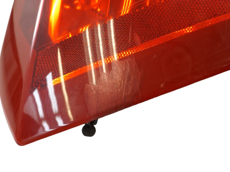 5303753AG 2007-2009 Dodge Caliber Passenger RL Tail Light Assembly Used 5303753AG OEM
