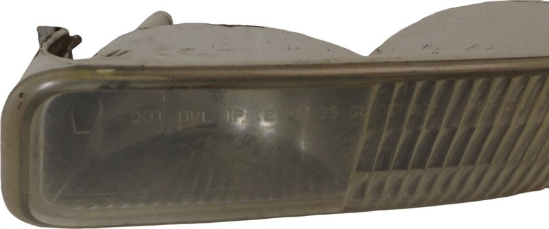 15199555 1999-2006 GMC Sierra 1500 Driver FL Parking Light Assembly Used OEM 16524675