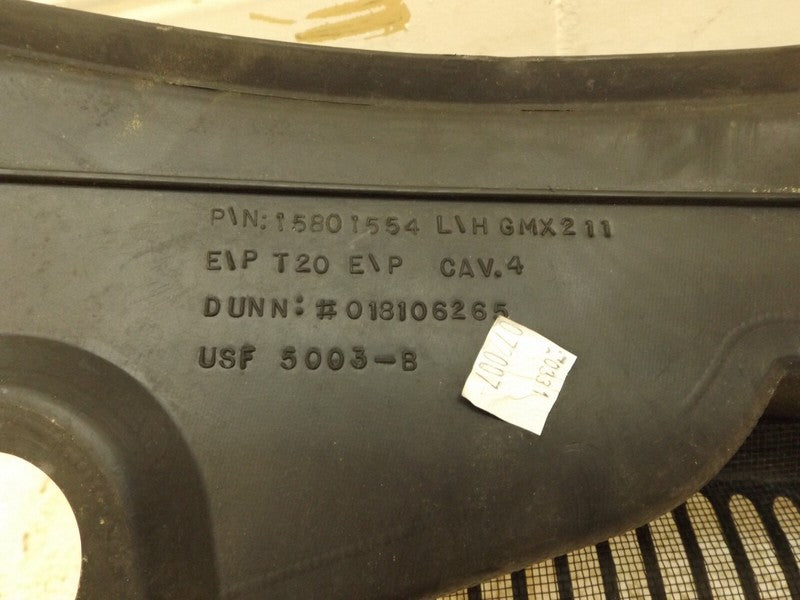 15801555 2006-2011 Chevrolet Impala Wiper Cowl Cover R &amp; L Used OEM 23234788