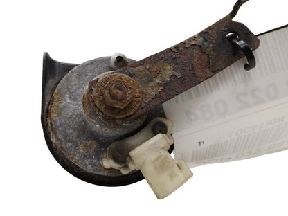 4685905AF 2004-2008 Chrysler Pacifica Low Note Horn Used OEM 4685905AF