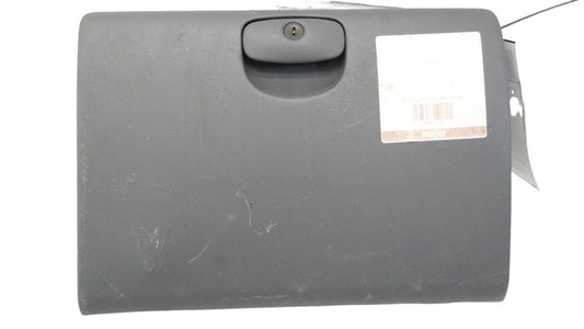 SW779505 2004-2006 Hyundai Santa Fe Glove Box W/ Housing Used SW779505 OEM