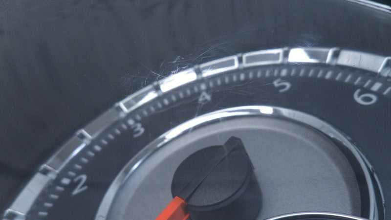 P05091634AA 2013-2014 Chrysler Town &amp; Country Instrument Cluster Used P05091634AA OEM