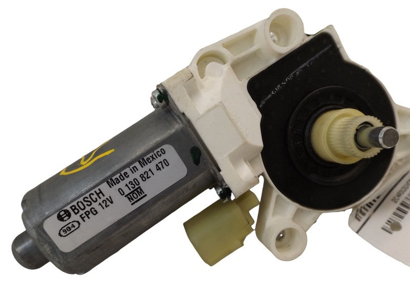 0130821470 2015-18 Dodge Grand Caravan Passenger Front Power Window Motor Used 0130821470