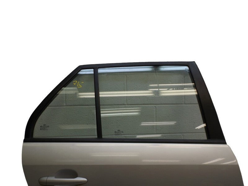 770031D010 2007-2012 Kia Rondo Passenger Rear RR Exterior Door Assembly Used OEM 770031D010