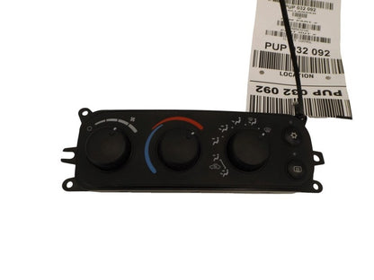 P55056321AC 2002-2005 Dodge Ram 2500 Climate Control Panel Used OEM P55056321AC