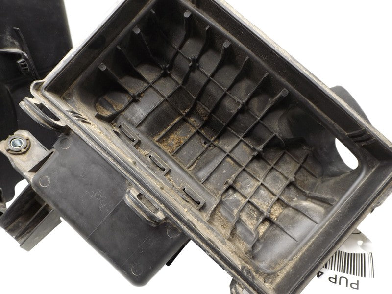 16500JA100 2007-2012 Nissan Altima Air Filter and Housing Assembly Used OEM 16500JA100