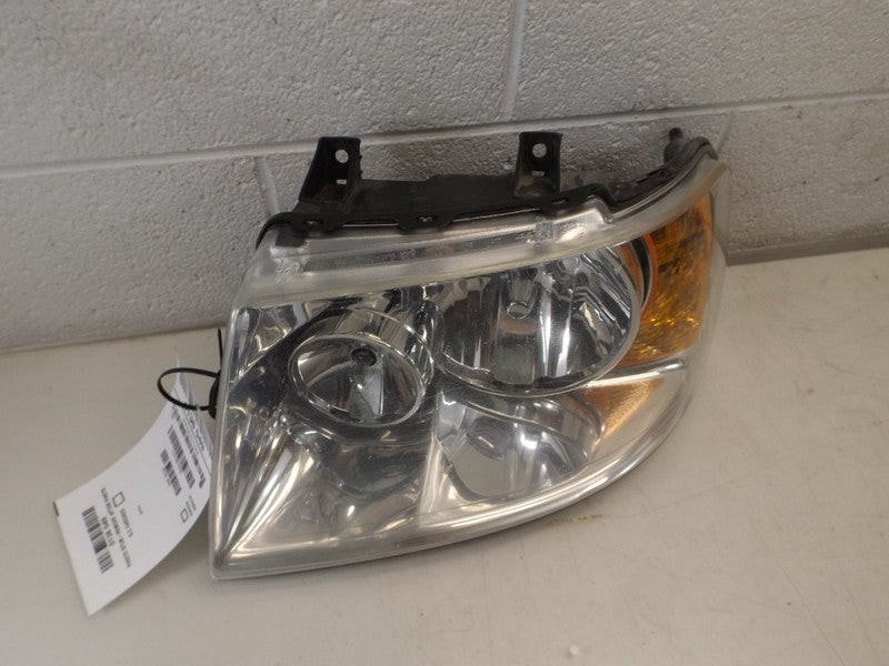 6L1Z13008BA 2003-2006 Ford Expedition Driver FL Headlight Assembly Used 6L1Z13008BA OEM