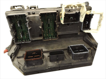 RTE23A02E7 2008-2010 Chrysler Town &amp; Country Fuse and Relay Center 3.8L Used 68239606AB