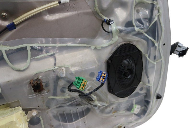 8L8Z7820124C 2008-2012 Ford Escape Driver FL Exterior Door Assembly Used OEM 8L8Z7820124C