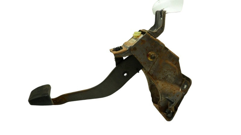 AB031316 2004-2008 Chevrolet Aveo Brake Pedal Assembly Used AB031316 OEM