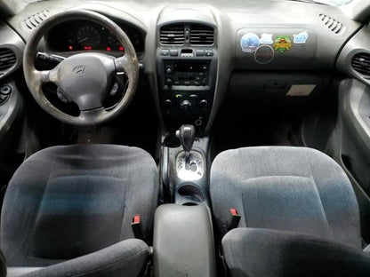 8262126000 2001-2006 Hyundai Santa Fe Rear Right Interior Door Handle Trim Used 8262126000