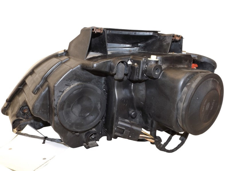 5113061AE 2004-2008 Chrysler Pacifica Passenger FR Headlight Used OEM 5113061AE