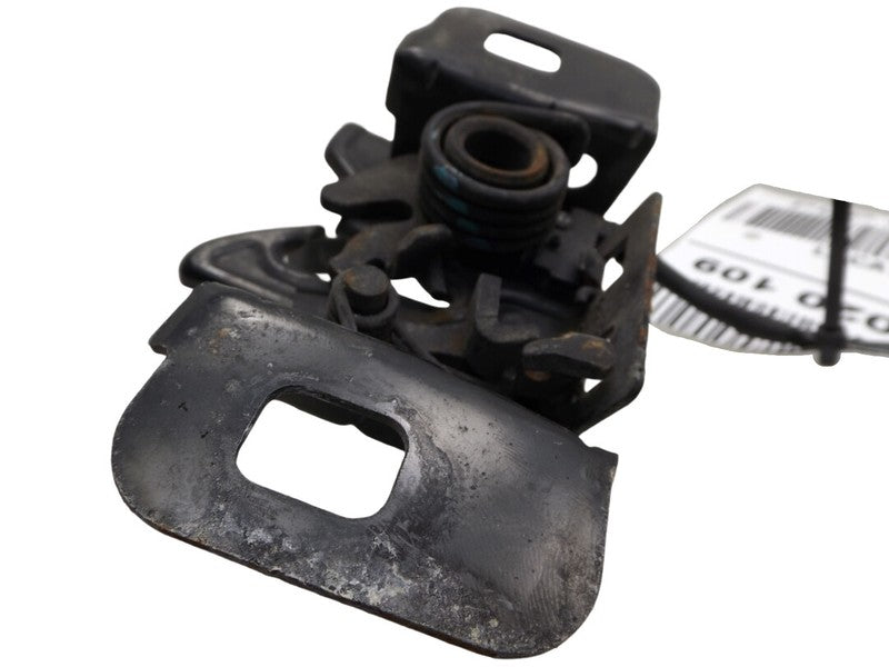19420352 2010-2017 Chevrolet Equinox Front Hood Latch Used OEM 19420352 