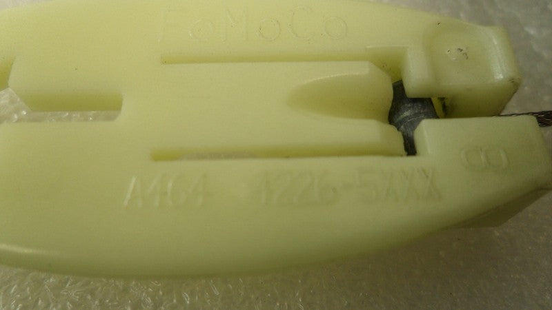 6G1354432B02AB 2006-2007 Ford Five Hundred Rear Deck Lid Latch Used 6G1354432B02AB OEM