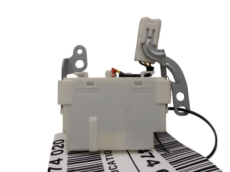89992-47030 2004-2009 Toyota Prius Smart Key Indoor Oscillator Control Module 89992-47030 