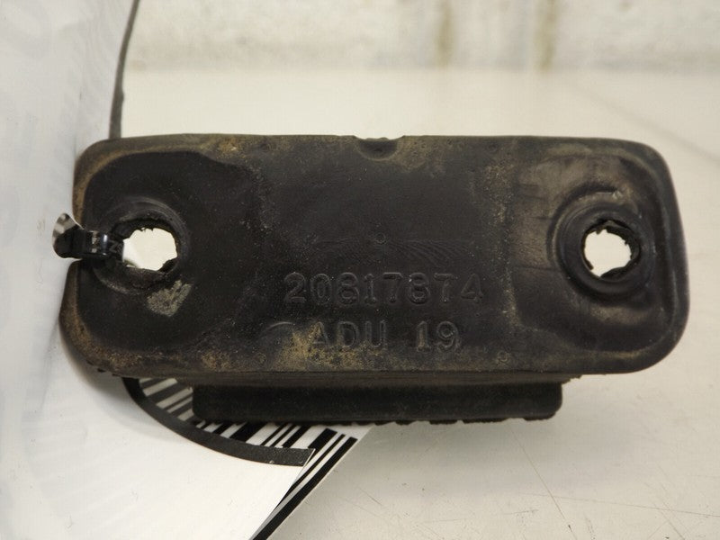 20817874 2010-2017 Chevrolet Equinox Liftgate Bump Stop 20817874 Used OEM