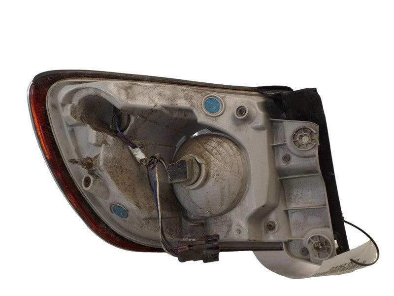 25954942 25954942 2008-2012 Buick Enclave Right QTR Panel Mounted Tail Light Assembly