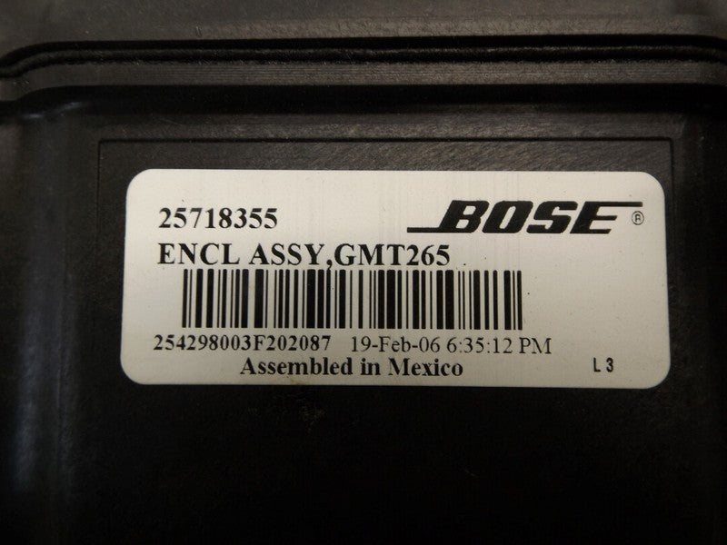 25745972 2004-2009 Cadillac SRX Speaker Subwoofer Assembly Used OEM 25718355