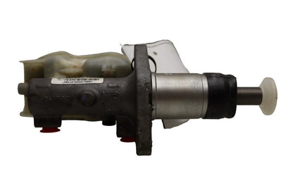 19209272 2005-2010 Pontiac G6 Brake Master Cylinder W/ Reservoir Used OEM 25952633
