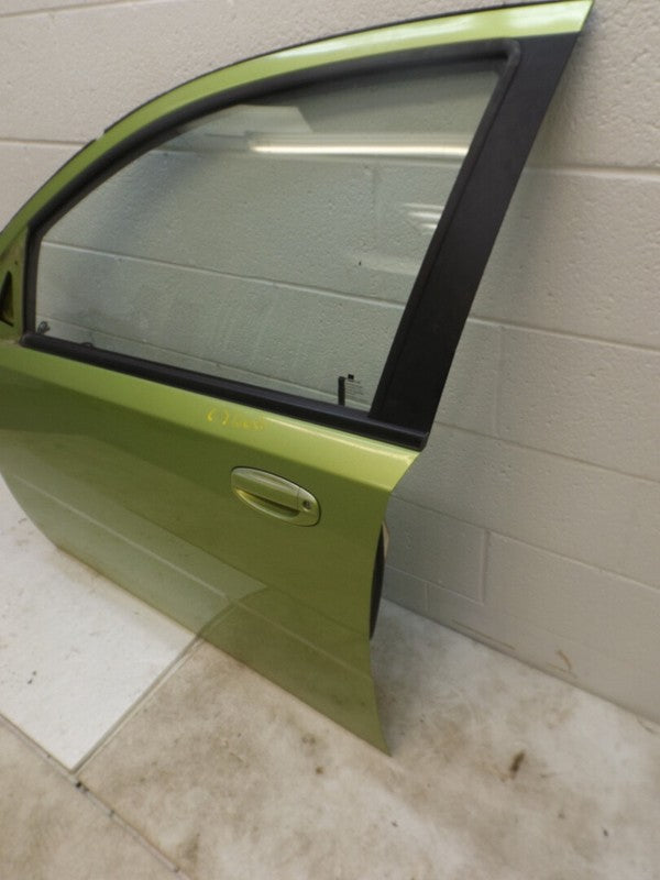 96897359 2004-2008 Chevrolet Aveo Driver FL Exterior Door Assembly Used OEM 96897359