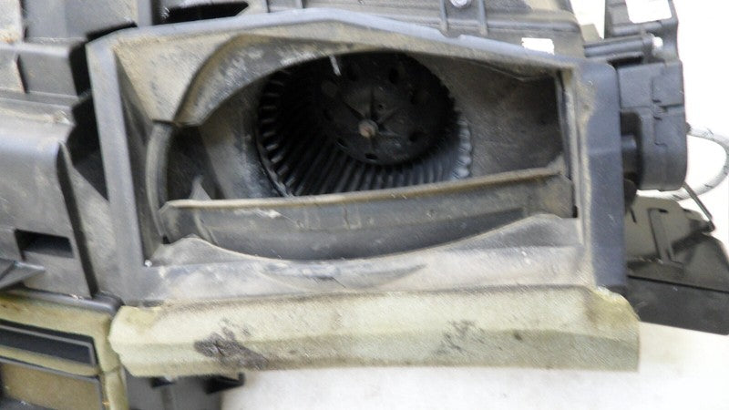 52493125 2003-05 Pontiac Bonneville A/C Evaporator Core Case Assembly Used 52493125 OEM