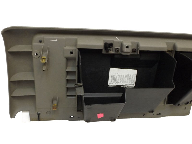 15006432 1999-2006 GMC Yukon Front Glove Box W/ Box Bracket Used 15747027 OEM