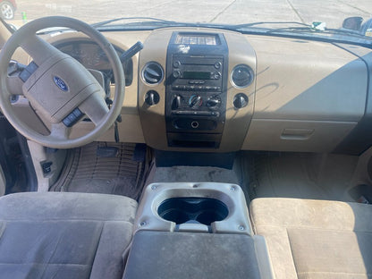 4L3X1506015AD 2004-2008 Ford F-150 Front Glove Box Used 4L3X1506015AD OEM
