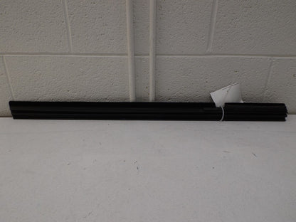 25725134 2002-2005 Buick LeSabre Driver Rear RL Door Window Weatherstrip Used 25725134 