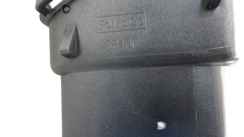 5G1X19C681A 2005-2007 Ford Five Hundred CR Dashboard Air Vent Used 5G1X19C681A OEM