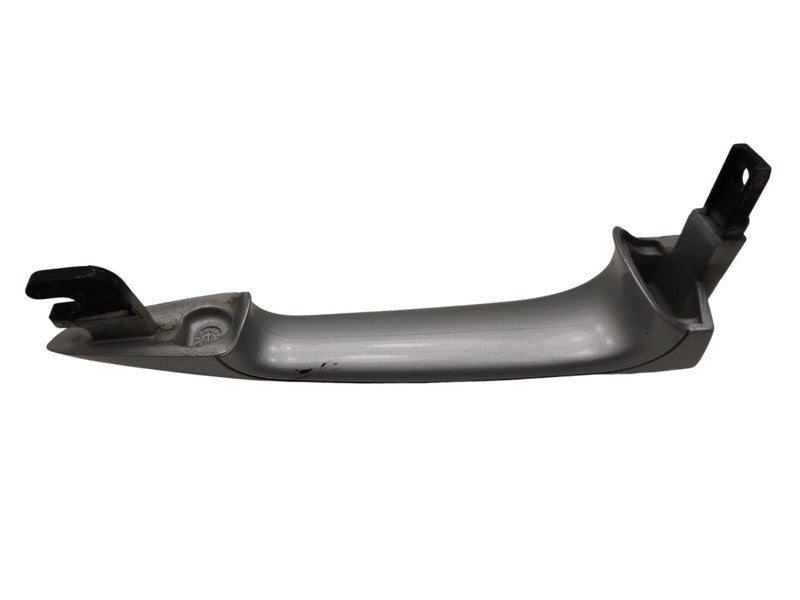 2002-2006 BMW 325xi Passenger FR Exterior Door Handle Used OEM 51217011241