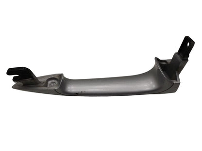 2002-2006 BMW 325xi Passenger FR Exterior Door Handle Used OEM 51217011241