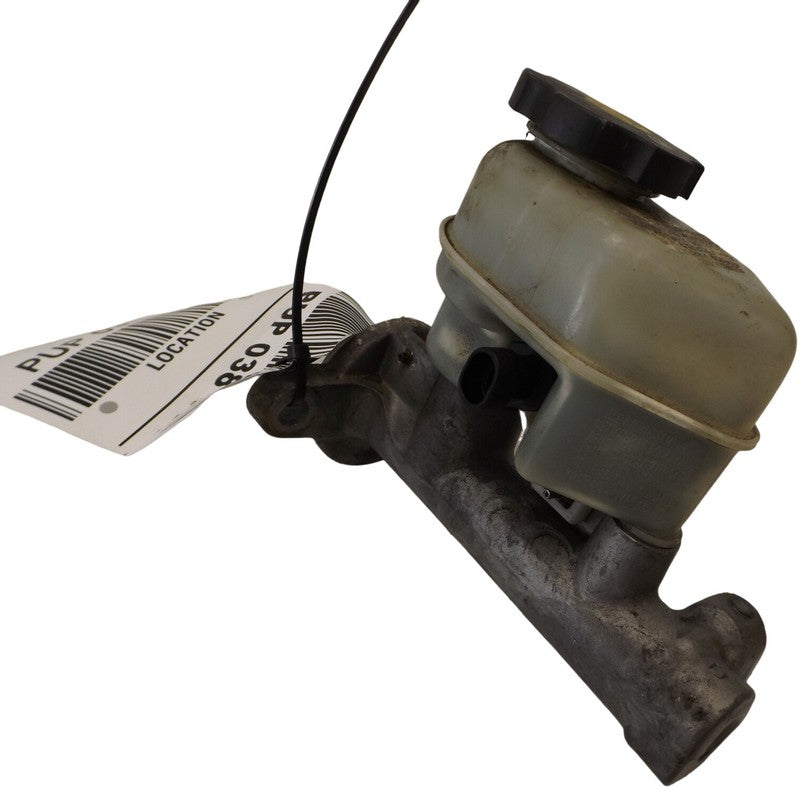 22796285 2009-2016 Chevrolet Impala Brake Master Cylinder W/ Reservoir Vin W 8th Digit