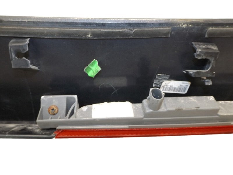 23214842 2010-2017 Chevrolet Equinox Rear Center Third Brake Light Used OEM 20823930