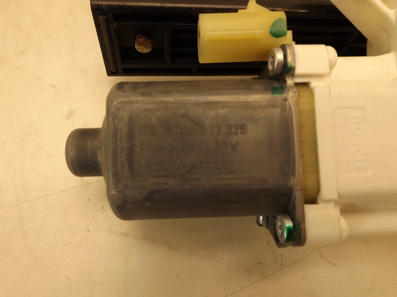 0130822329 2008-2010 Dodge Avenger Passenger Rear Right Power Window Motor 68021446AA 