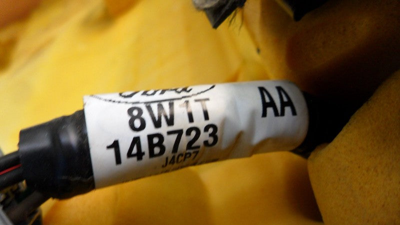 4W1Z54632A22AB 2010 Lincoln Town Car Front Right FR Seat Cushion Pad Used OEM 4W1Z54632A22AB 