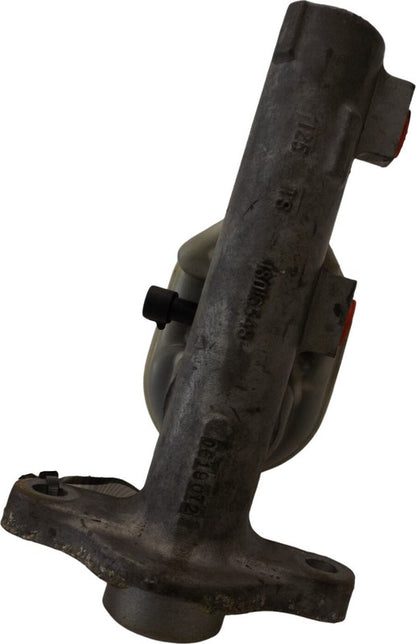 22796285 2009-2016 Chevrolet Impala Brake Master Cylinder W/ Reservoir Vin W 8th Digit