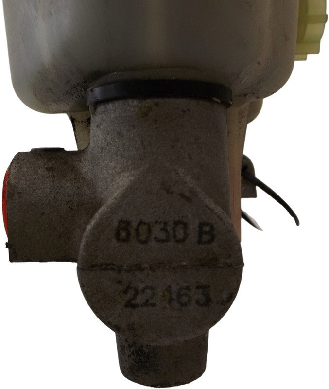 4F9Z2140BA 2005-2007 Ford Freestyle Brake Master Cylinder W/ Reservoir Used OEM 4F9Z2140BA