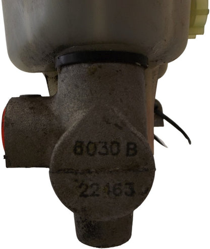 4F9Z2140BA 2005-2007 Ford Freestyle Brake Master Cylinder W/ Reservoir Used OEM 4F9Z2140BA