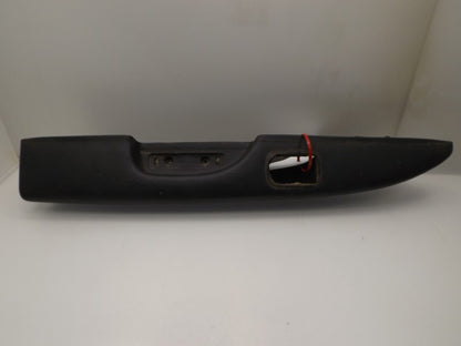 15188941 15079870 2005-2007 Chevrolet Trailblazer Rear Left (Driver) Door Armrest