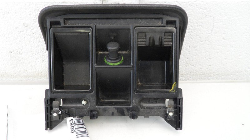 3W1Z5404810AAA 2003-2011 Lincoln Town Car Instrument Panel Ashtray Used 3W1Z5404810AAA OEM