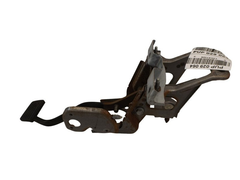 1998-2005 Oldsmobile Bravada Brake Pedal Assembly Used OEM